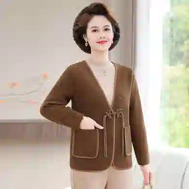 PIERRE CARDIN V