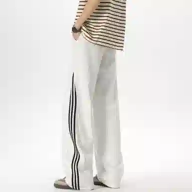 FAKE UINTAGE logovibe