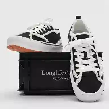 B.Duck Citywalk Tiramisu