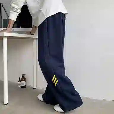 UPWARD LAB