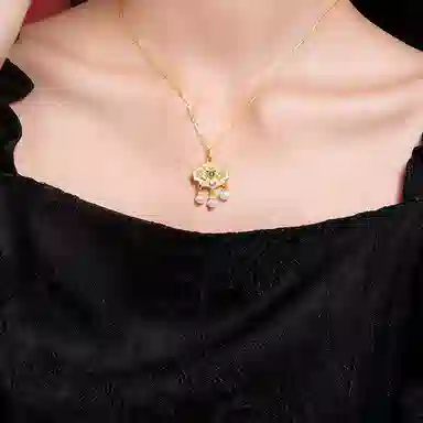 S925