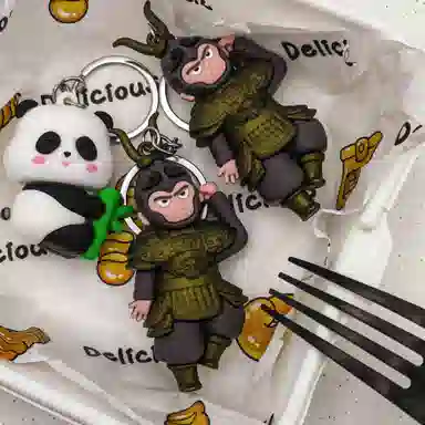 简应舒 创意可爱卡通悟空手礼 塑料 挂件 男女同款情侣款