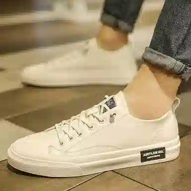 Yiminu Low Top Sneakers