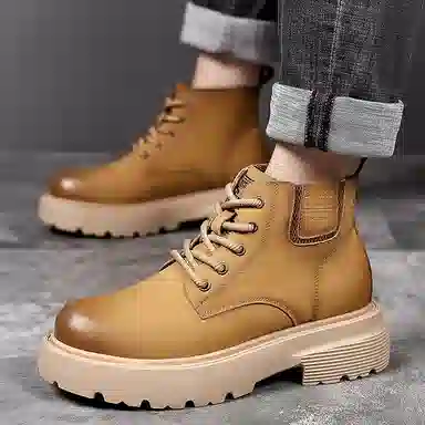 Yiminu Martin Boots Short Tube