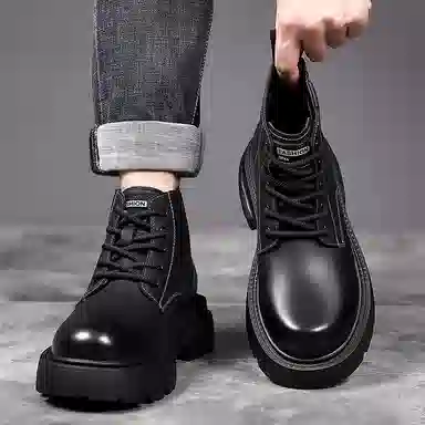 Yiminu Martin Boots Short Tube