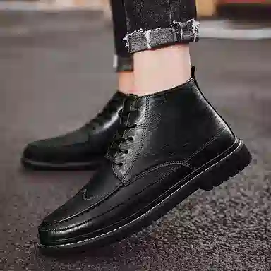 依米奴 高颜值 英伦风 经典复古 高级感 年轻 时尚潮流 脚感舒适 低调百搭 日常通勤 职场 简约帅气 轻便柔软  马丁靴 男款