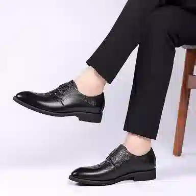 Yiminu Crocodile Brogue Oxford Black
