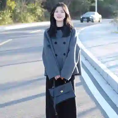 桴生 撞色翻领复古纯色双排扣长袖舒适加厚毛呢大衣 女 灰色