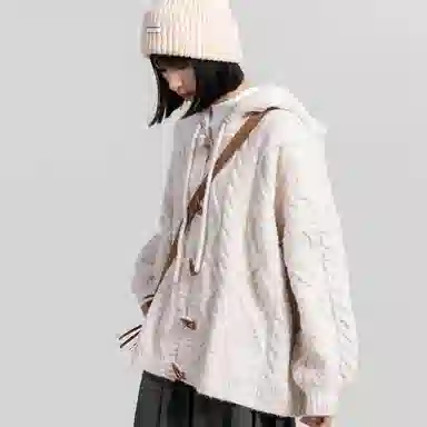 桴生 牛角扣连帽韩系慵懒风软糯宽松针织衫 女款
