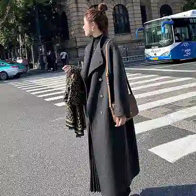 桴生 韩系时尚舒适纯色羊毛长款双排扣领设计感通勤慵懒风毛呢大衣 女款