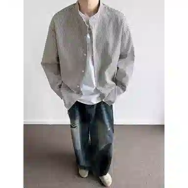 FAKE VINTAGE vibeLOGO