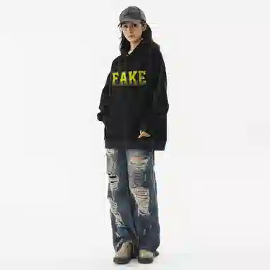 FAKE VINTAGE