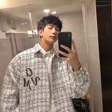 哲源 美式高街复古小香风字母格子扎染星星图案印花设计感潮牌百搭宽松日常通勤时尚高级感休闲夹克 男女同款