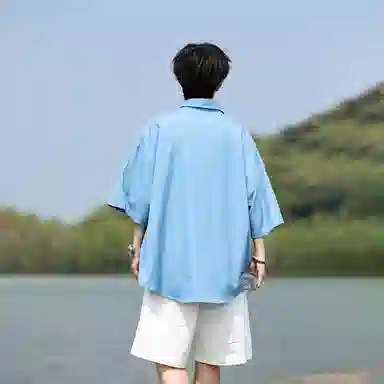 哲源 美式复古高街基础款冰丝牛仔垂感飘逸顺滑凉感高级感简约纯色无性别主义柔软亲肤舒适休闲百搭翻领短袖衬衫 男女同款