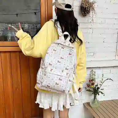 垣途者 日系碎花小狗初高中大学生可爱 尼龙 双肩包 女款 腊肠狗白色/碎花狗白色