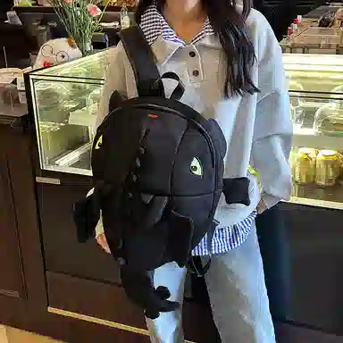 垣途者 个性小众设计鲨鱼初高中大学生时尚潮流 织物 双肩包 男女同款情侣款 多色