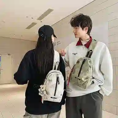 垣途者 潮牌休闲百搭潮牌学生挎包运动骑行包 尼龙 胸包 男女同款情侣款 黑色