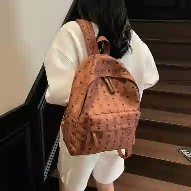 垣途者 日常通勤时尚百搭高级感小熊出游背包 布 大容量双肩包 常规 女款 多色