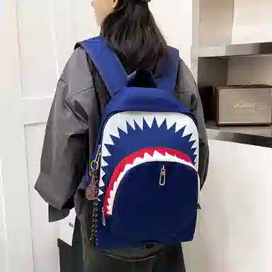 垣途者 潮牌鲨鱼夜光街头潮流学生 尼龙 双肩包 男女同款情侣款 多色