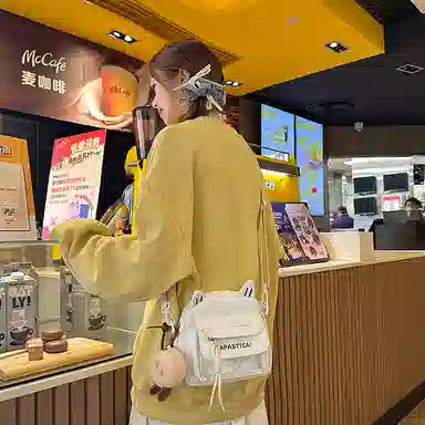 垣途者 日系可爱猫咪时尚潮流百搭 尼龙 单肩斜挎包 常规 女款 多色