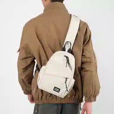 垣途者 休闲百搭运动 尼龙布 胸包 男女同款情侣款 白色