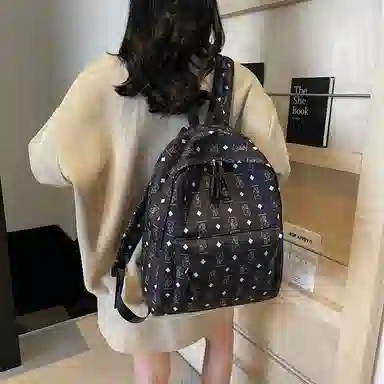 垣途者 日常通勤时尚百搭高级感小熊出游背包 布 大容量双肩包 常规 女款 多色