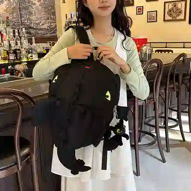 垣途者 个性小众设计鲨鱼初高中大学生时尚潮流 织物 双肩包 男女同款情侣款 多色