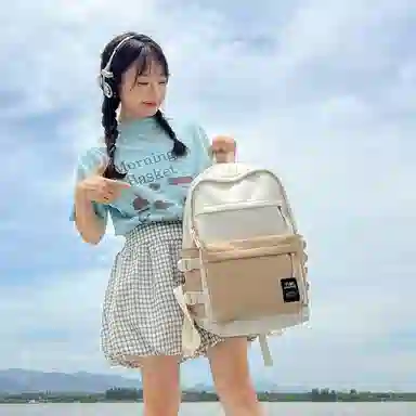 垣途者 百搭大容量时尚潮流通勤学院风 尼龙 双肩包 常规 男女同款情侣款 多色