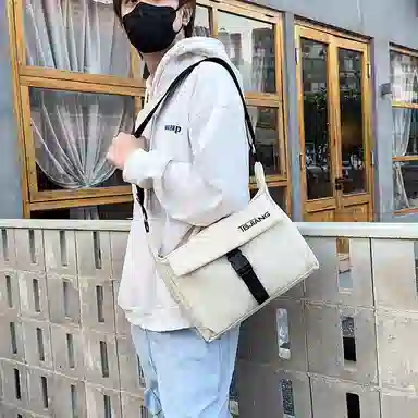 垣途者 简约百搭学生街头潮流 尼龙 斜挎包 男女同款情侣款 多色