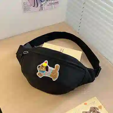 垣途者 日系可爱腊肠狗学生斜挎包 尼龙 胸包 女款 多色