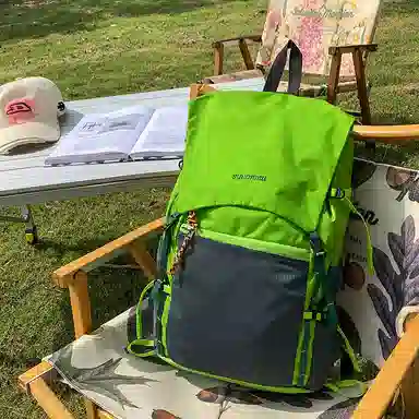 垣途者 轻便大容量翻盖旅行 尼龙 双肩包 男女同款情侣款 多色