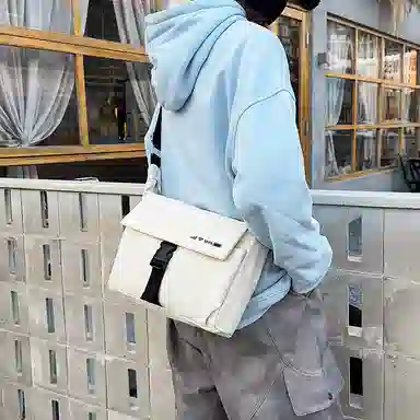 垣途者 简约百搭学生街头潮流 尼龙 斜挎包 男女同款情侣款 多色