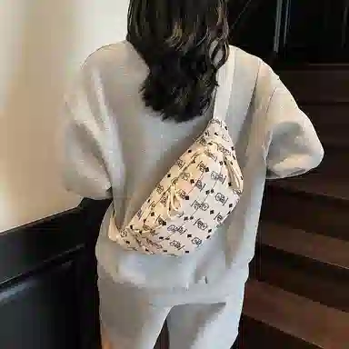 垣途者 日常通勤时尚高级感满印花 布 单肩斜挎包腰包 常规 男女同款情侣款 多色