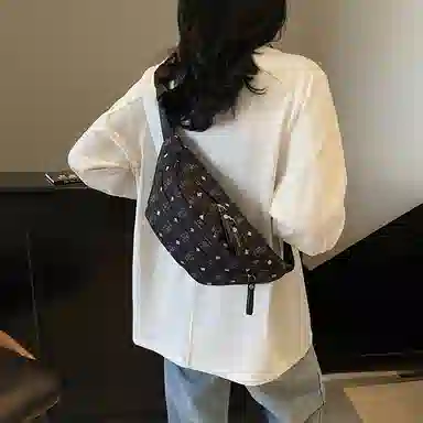 垣途者 日常通勤时尚高级感满印花 布 单肩斜挎包腰包 常规 男女同款情侣款 多色