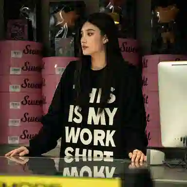 Makemore WORK T