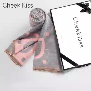 cheek kiss