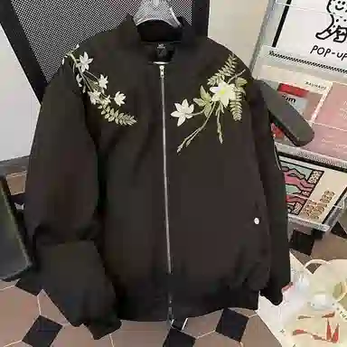 M17 STUDIO vibebomber