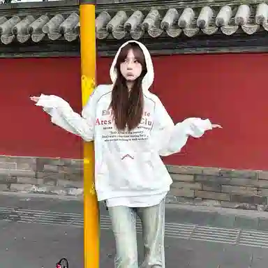 M17 STUDIO oversizevibe