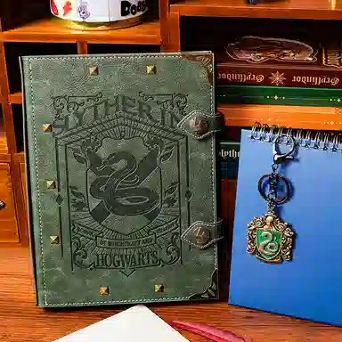 Harry Potter Notebook Keychain Set