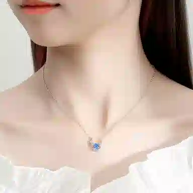 S925