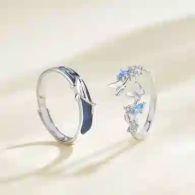 925