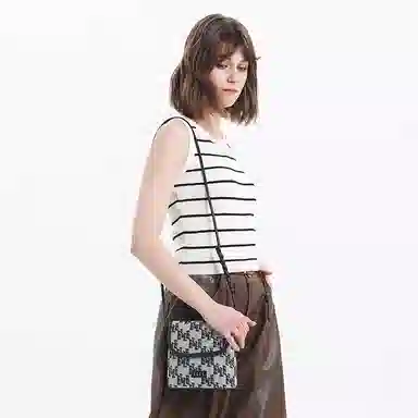 ELLE