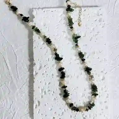 817