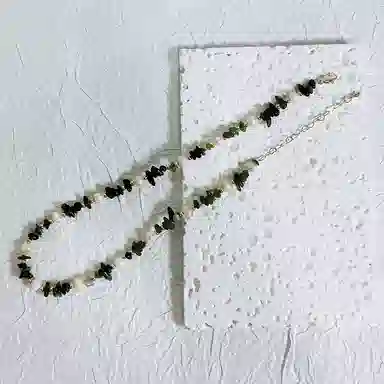 817