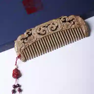 書卓 【牡丹富贵】 婚嫁古典优雅 传统手工 国风潮流 名贵木材 自带香气 原创设计 保真小叶桢楠 楠木 木梳簪子 女款