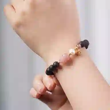 書卓 原创小众设计款 #好运 轻奢精致念珠 手工编织 #升学上岸 转运 降真香 手串 女款