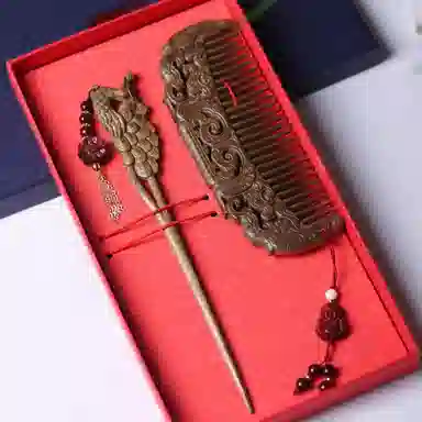 書卓 【牡丹富贵】 婚嫁古典优雅 传统手工 国风潮流 名贵木材 自带香气 原创设计 保真小叶桢楠 楠木 木梳簪子 女款