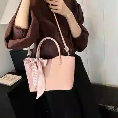 PINKLAND PU Tote