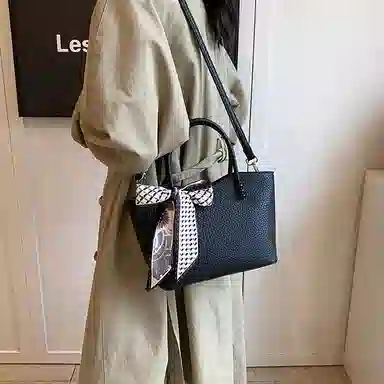 PINKLAND PU Tote