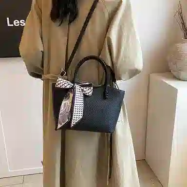 PINKLAND PU Tote